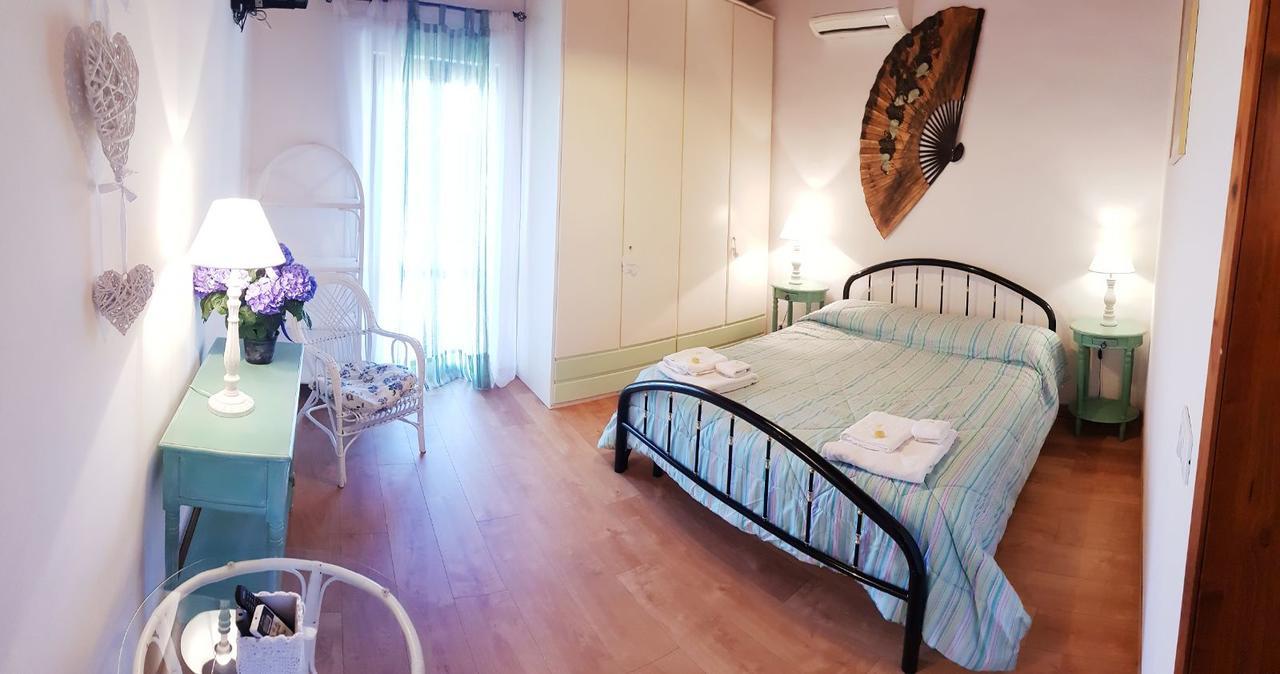 Bed And Breakfast Casale Isorella San Gemini Exteriör bild